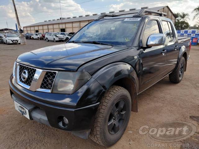 2011 NISSAN FRONTIER CD 