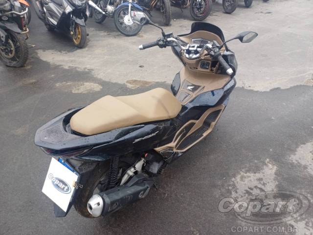 2025 HONDA PCX 