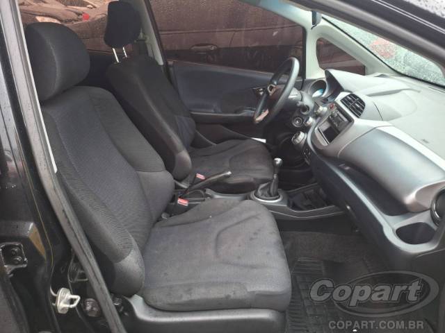 2010 HONDA FIT 