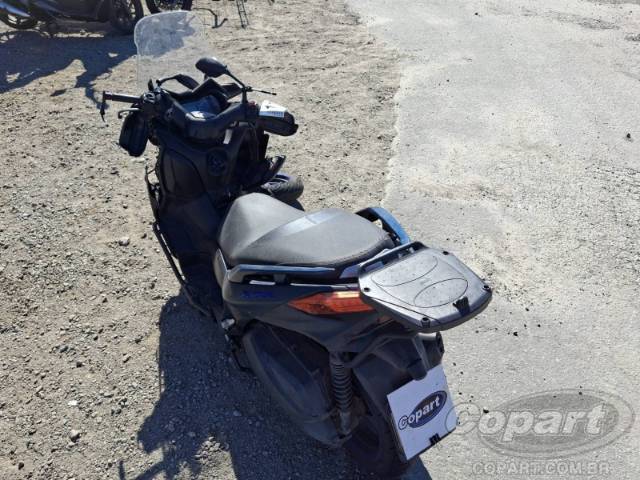 2024 YAMAHA XMAX 