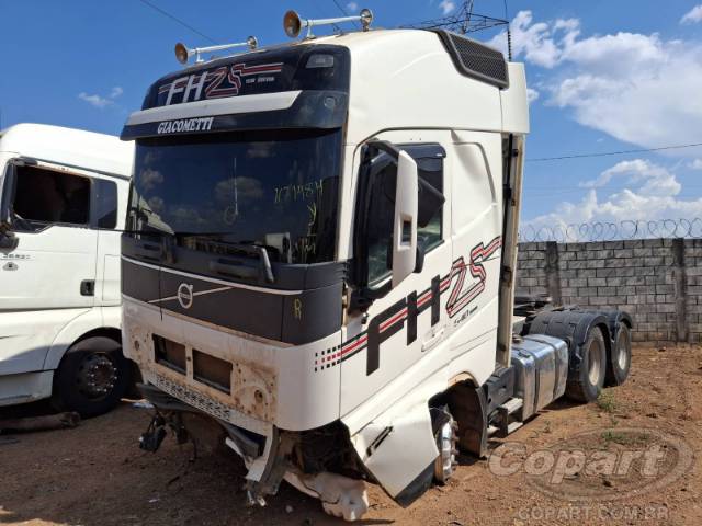 2022 VOLVO FH 