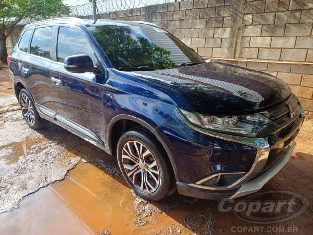 2018 MITSUBISHI OUTLANDER 