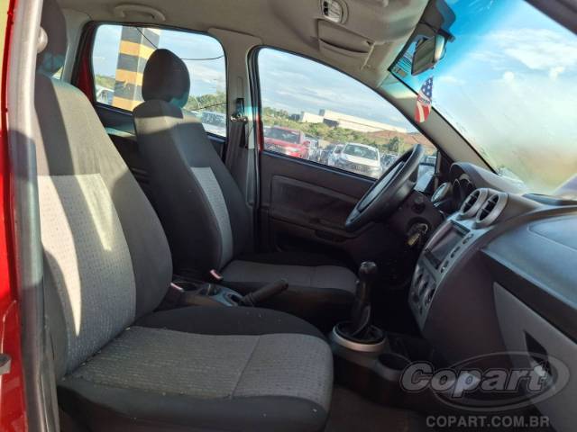 2013 FORD FIESTA SEDAN 