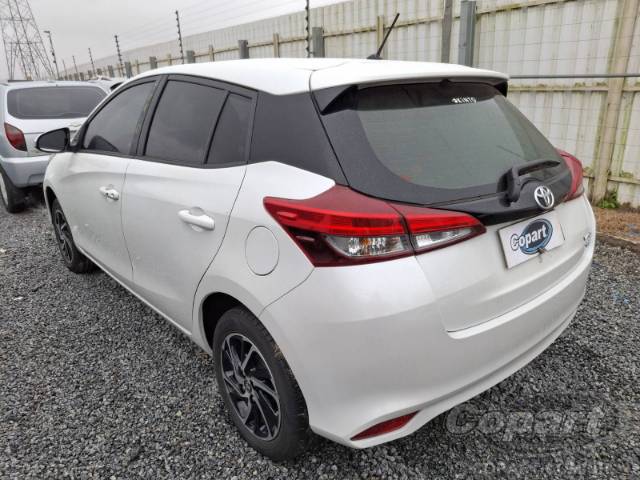 2024 TOYOTA YARIS 
