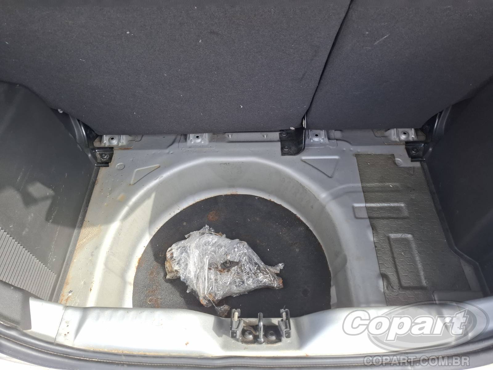 Foto 10 de 11: 2020 FORD KA