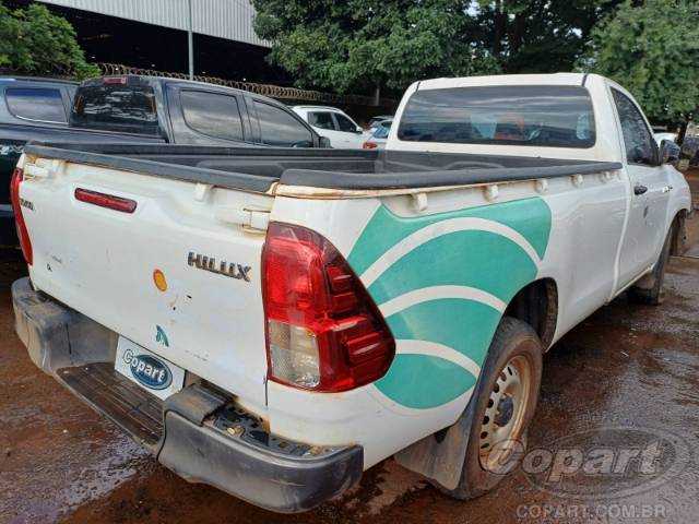 2025 TOYOTA HILUX CS 