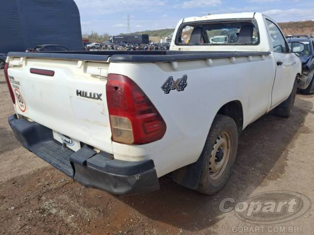 2022 TOYOTA HILUX CS 