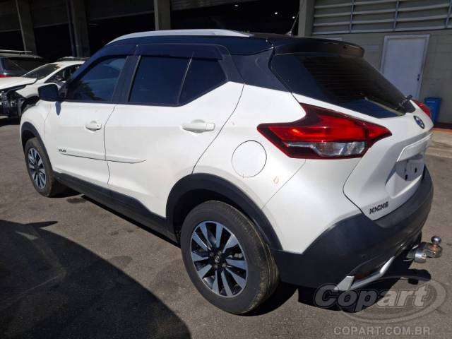 2020 NISSAN KICKS 