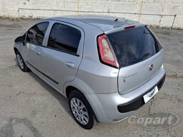 2015 FIAT PUNTO 