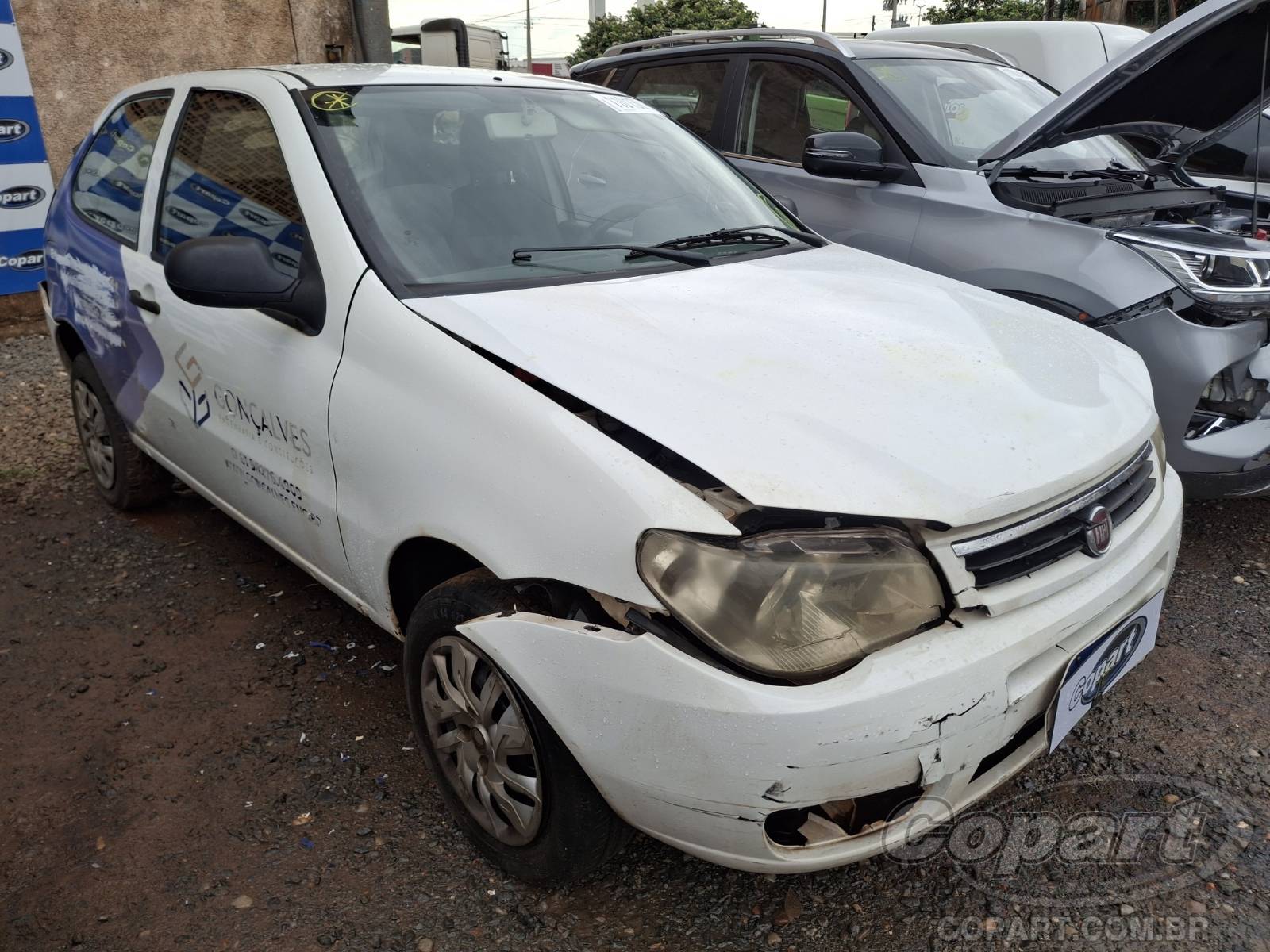 Veículo Fiat Palio Fiat Palio Fire 1.0 Fire 2015 Recuperável 2015 em leilão