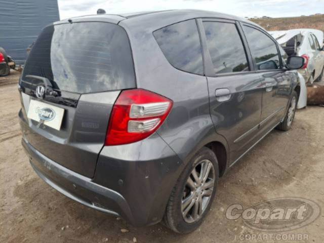 2013 HONDA FIT 