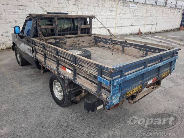 1995 CHEVROLET D-20 CS 