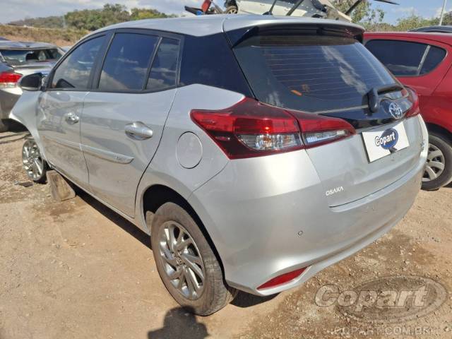 2025 TOYOTA YARIS 