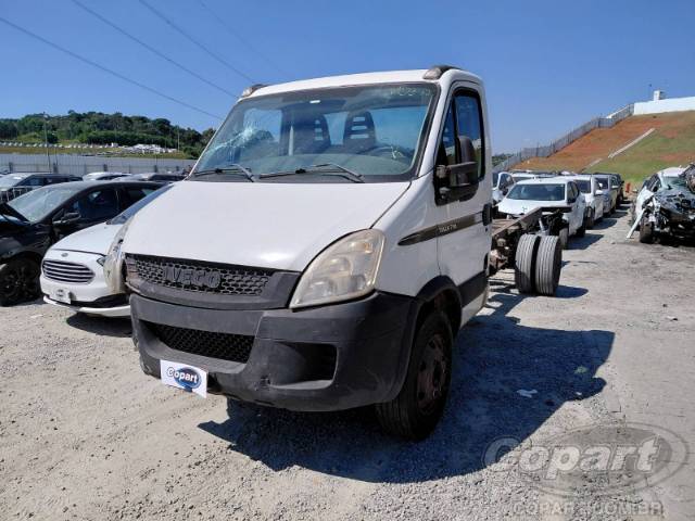 2014 IVECO DAILY CHASSI 