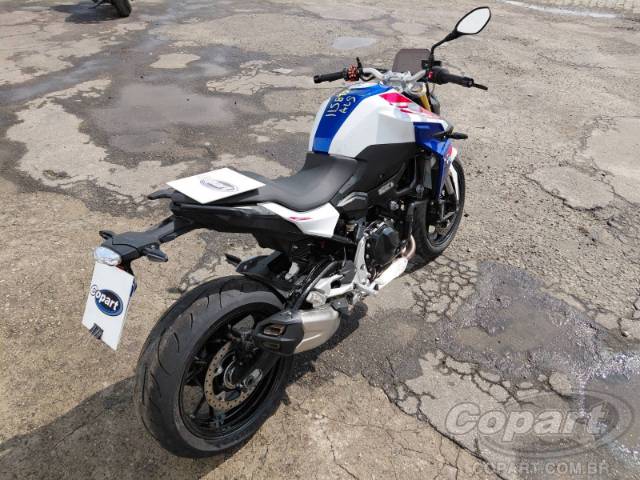 2024 BMW F 900 