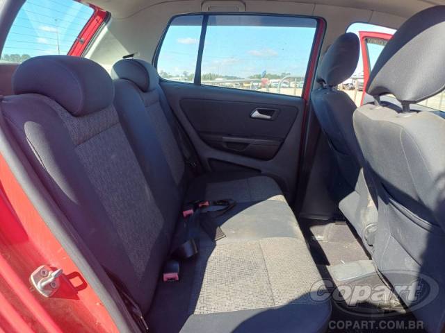2013 VOLKSWAGEN FOX 