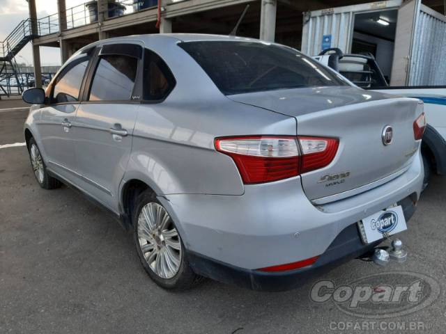 2016 FIAT GRAND SIENA 