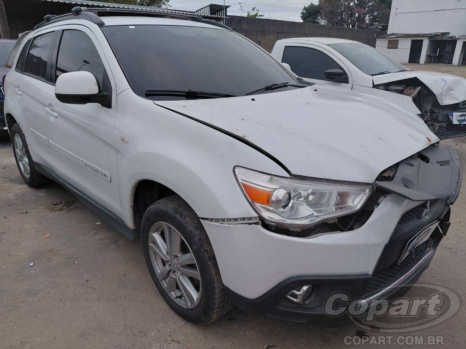 Mitsubishi ASX 2011 em leilão