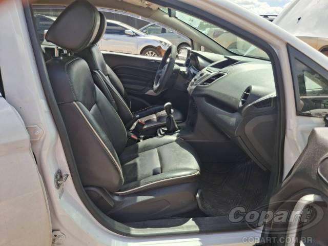 2013 FORD FIESTA SEDAN 