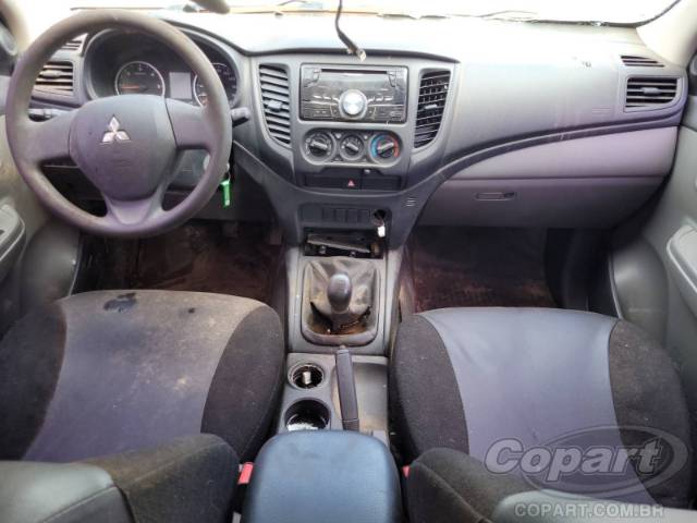 2021 MITSUBISHI L200 TRITON 