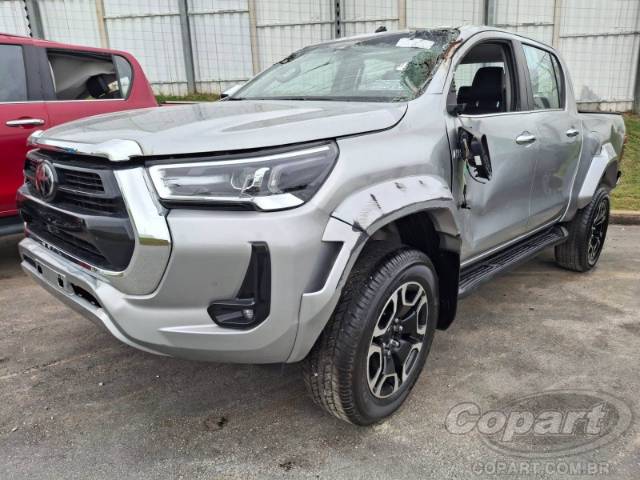 2024 TOYOTA HILUX CD 