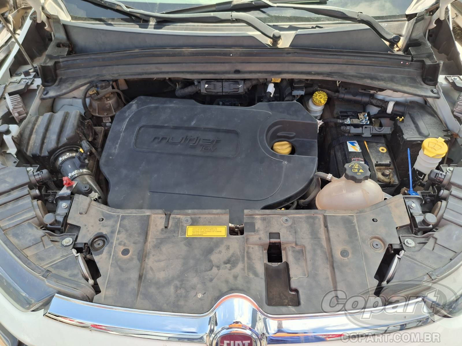 Foto 7 de 10: 2020 FIAT TORO