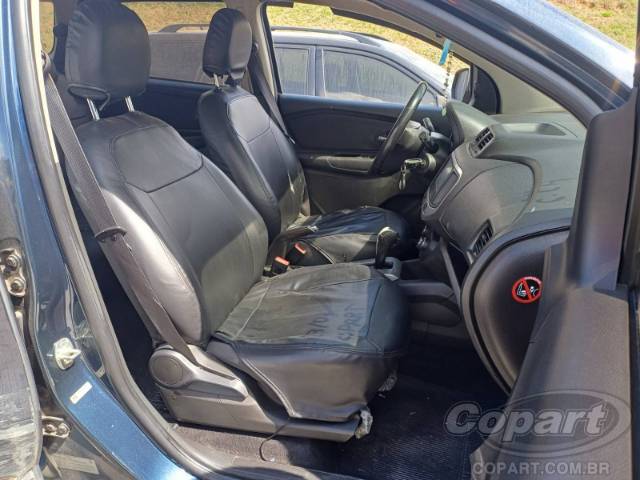 2017 CHEVROLET SPIN 