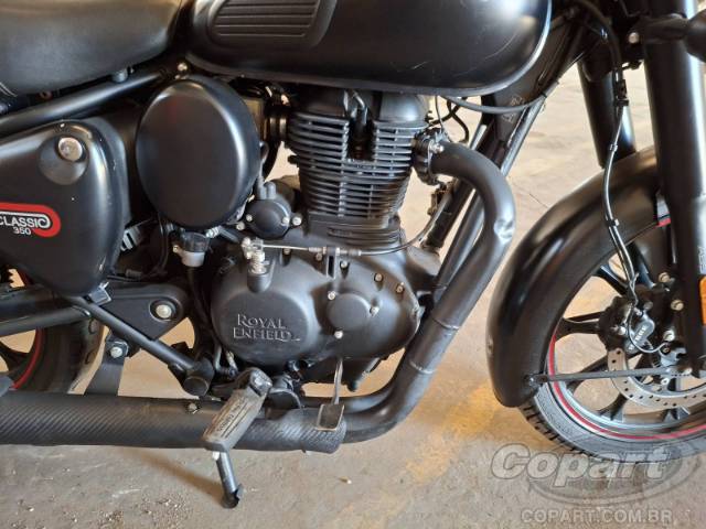 2025 ROYAL ENFIELD CLASSIC 