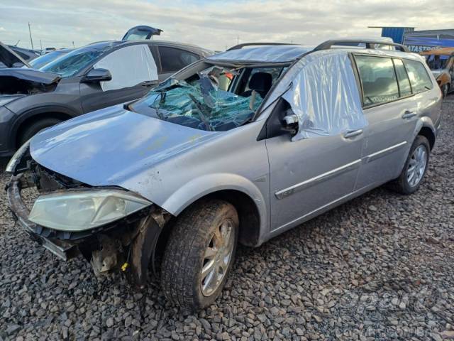2012 RENAULT MEGANE GRAND TOUR 
