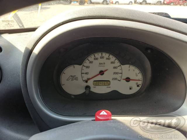 2005 FORD KA 