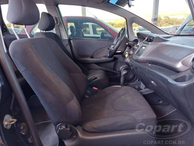 2010 HONDA FIT 