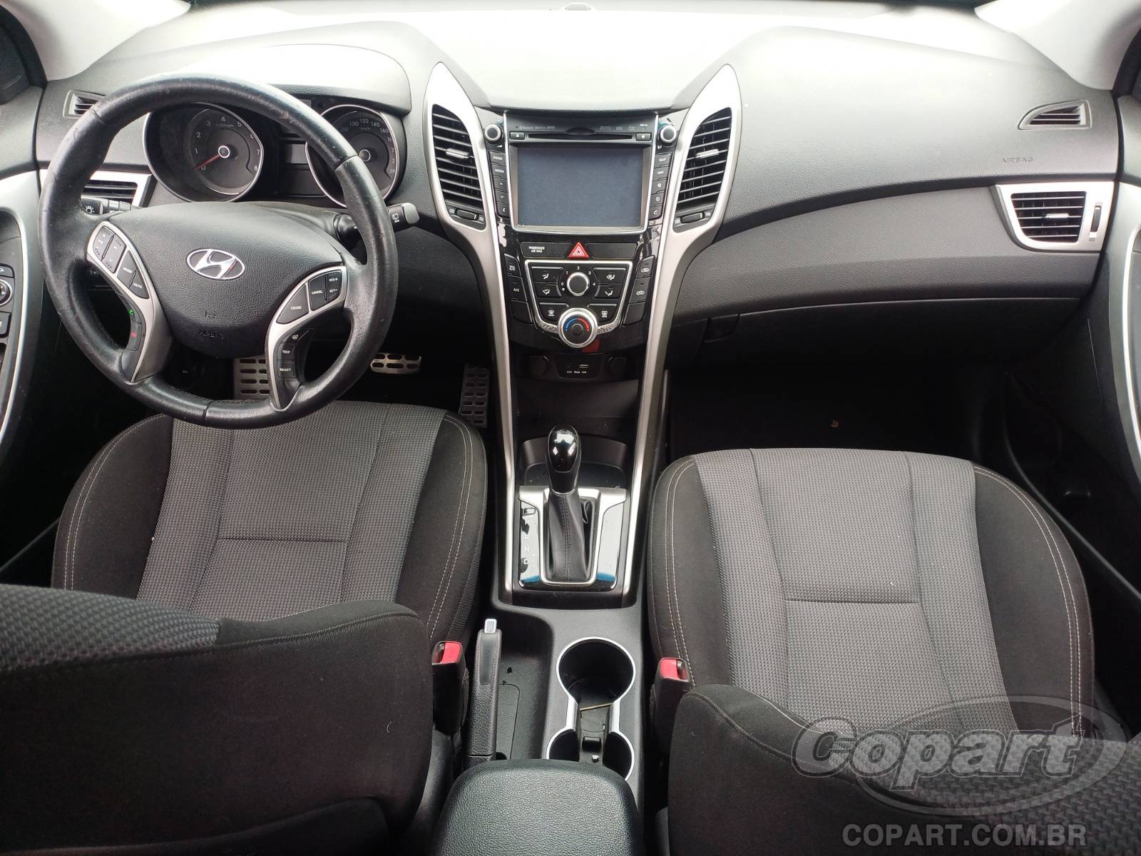 Foto 9 de 10: 2016 HYUNDAI I30