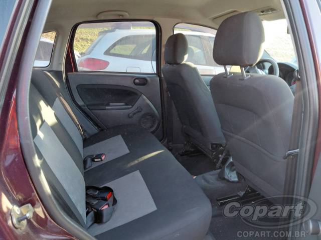 2011 FORD FIESTA 