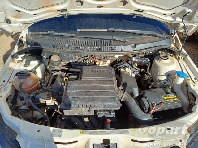 2015 VOLKSWAGEN SAVEIRO CE 