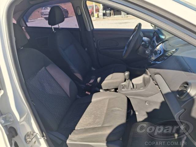 2015 FORD KA SEDAN 