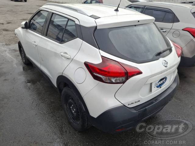 2020 NISSAN KICKS 