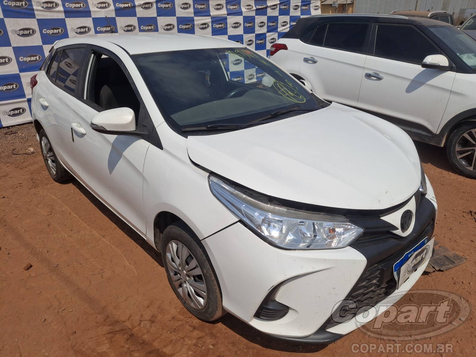 2023 TOYOTA YARIS — foto 1 de 10