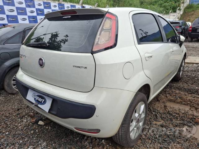 2016 FIAT PUNTO 
