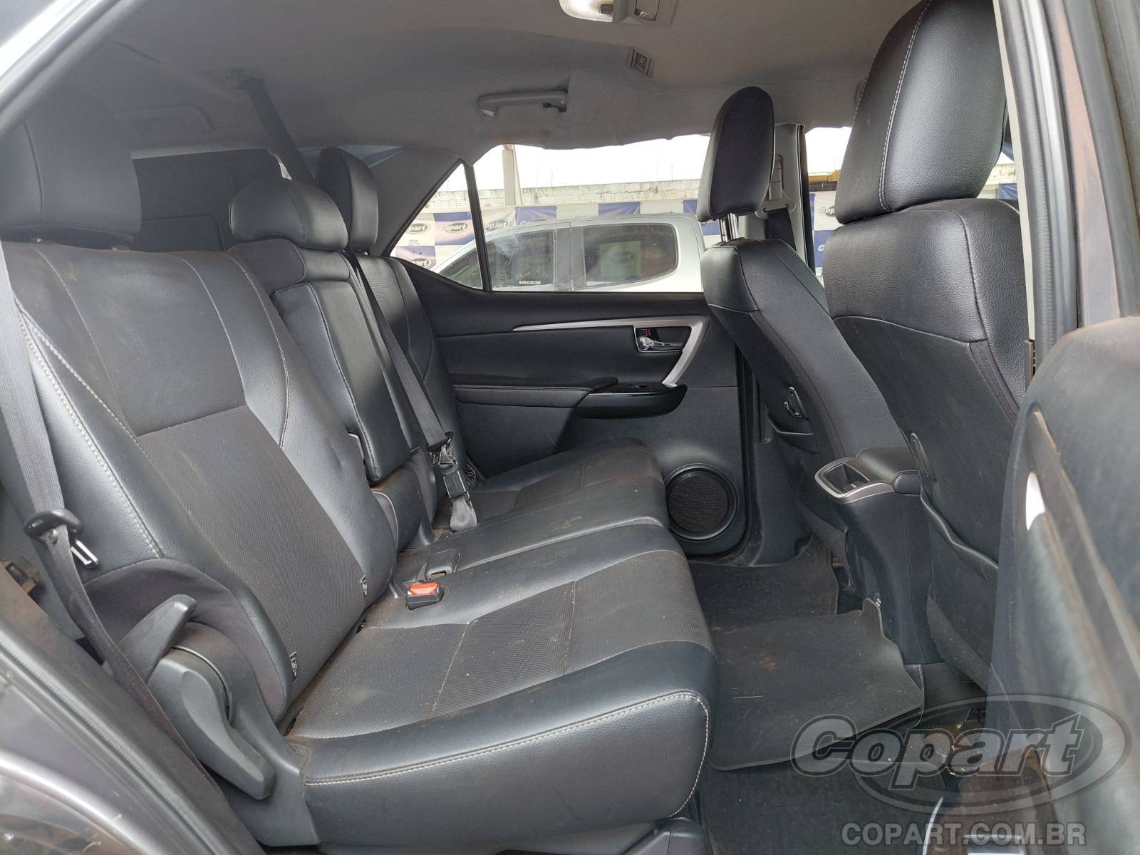 2021 TOYOTA SW4 — foto 6 de 10