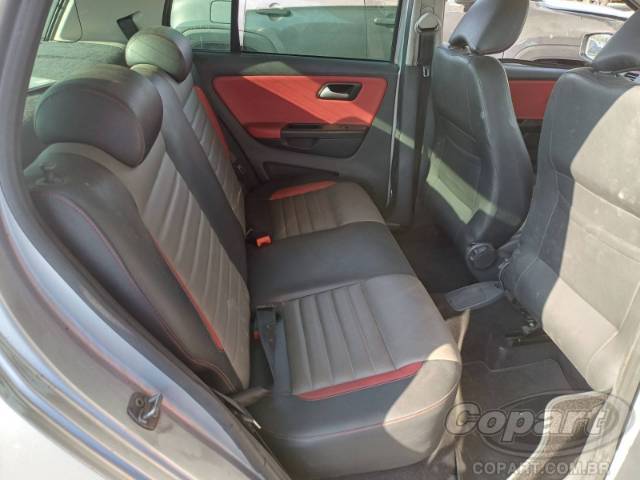2017 VOLKSWAGEN FOX 