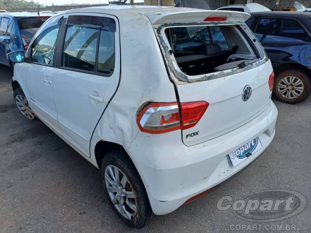 2015 VOLKSWAGEN FOX 