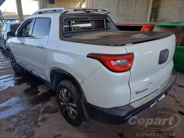 2022 FIAT TORO 