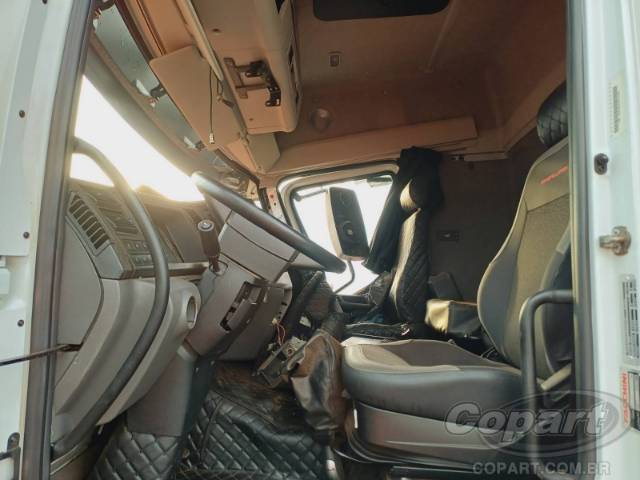 2023 VOLKSWAGEN CONSTELLATION 