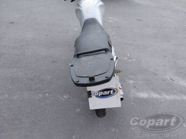 2008 SUZUKI EN125 