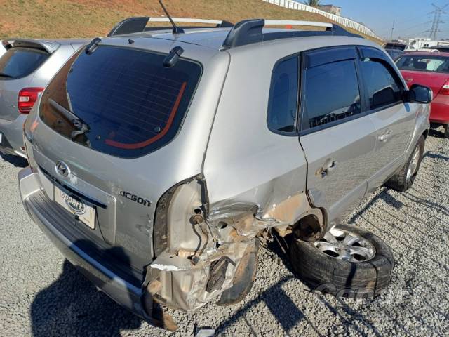 2009 HYUNDAI TUCSON 