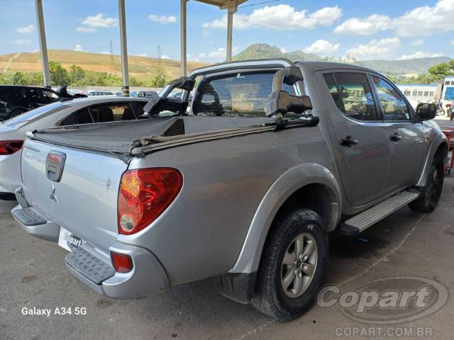 2015 MITSUBISHI L200 TRITON 