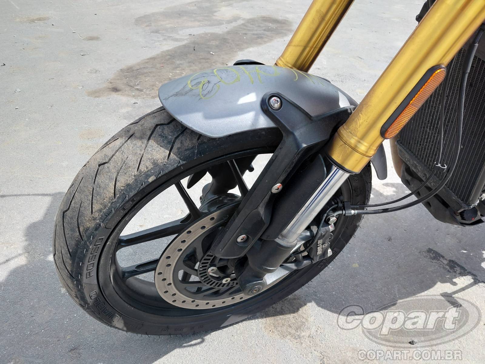 2025 TRIUMPH SPEED — foto 8 de 10