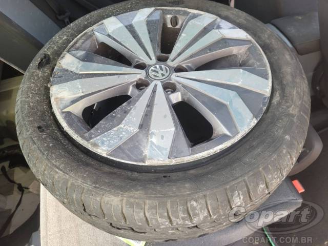 2020 VOLKSWAGEN T-CROSS 