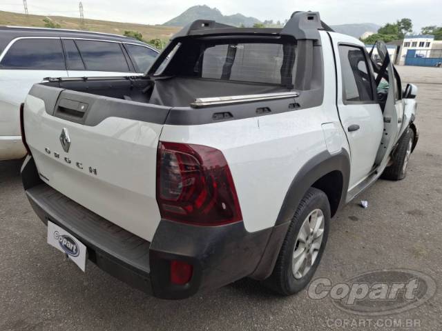 2017 RENAULT DUSTER OROCH 