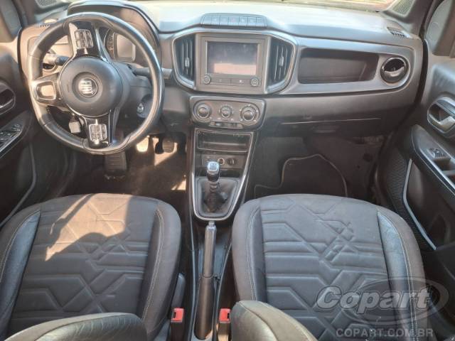 2021 FIAT STRADA CD 